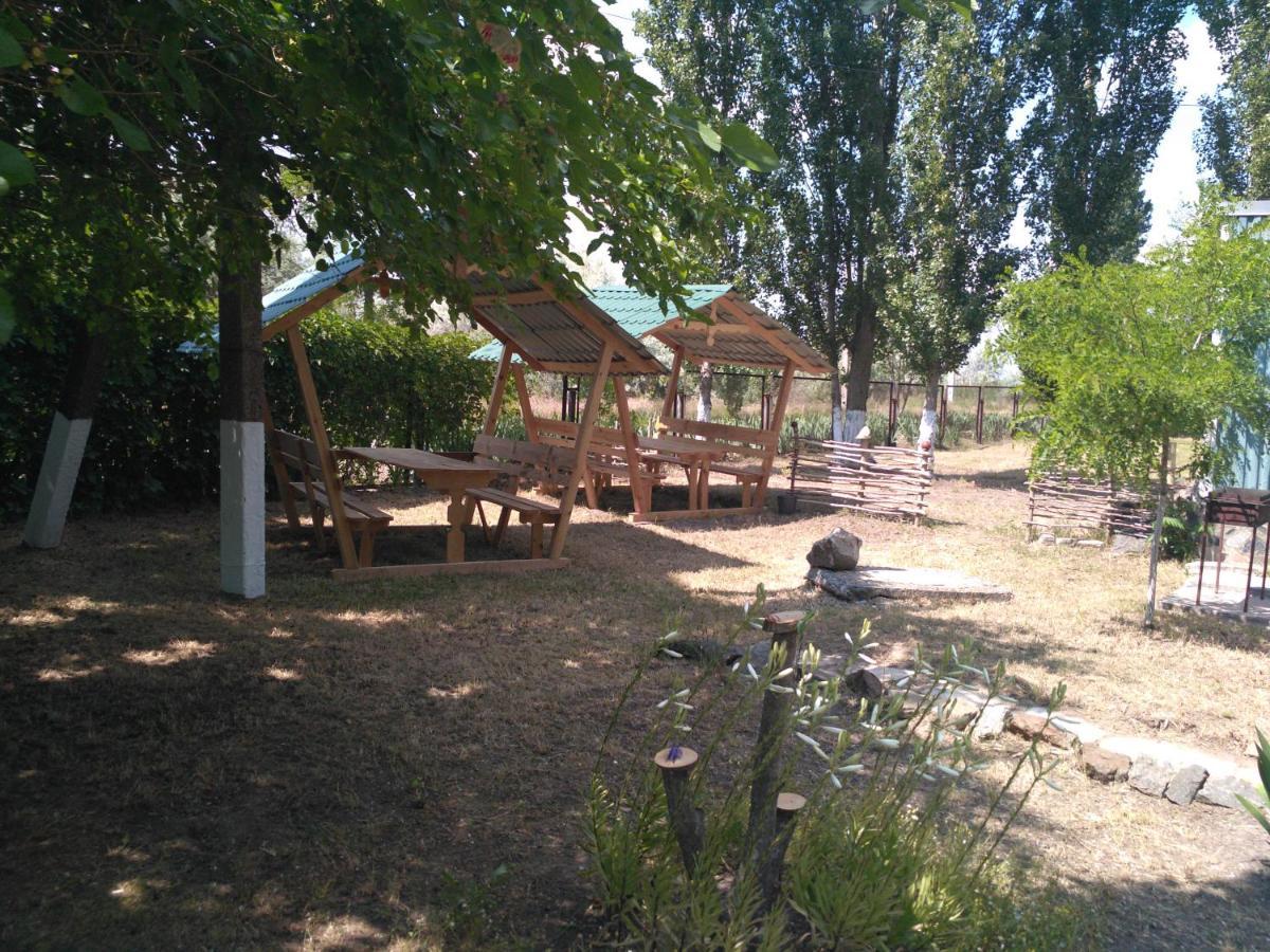 Kometa-2 Hotel Коблево Екстериор снимка